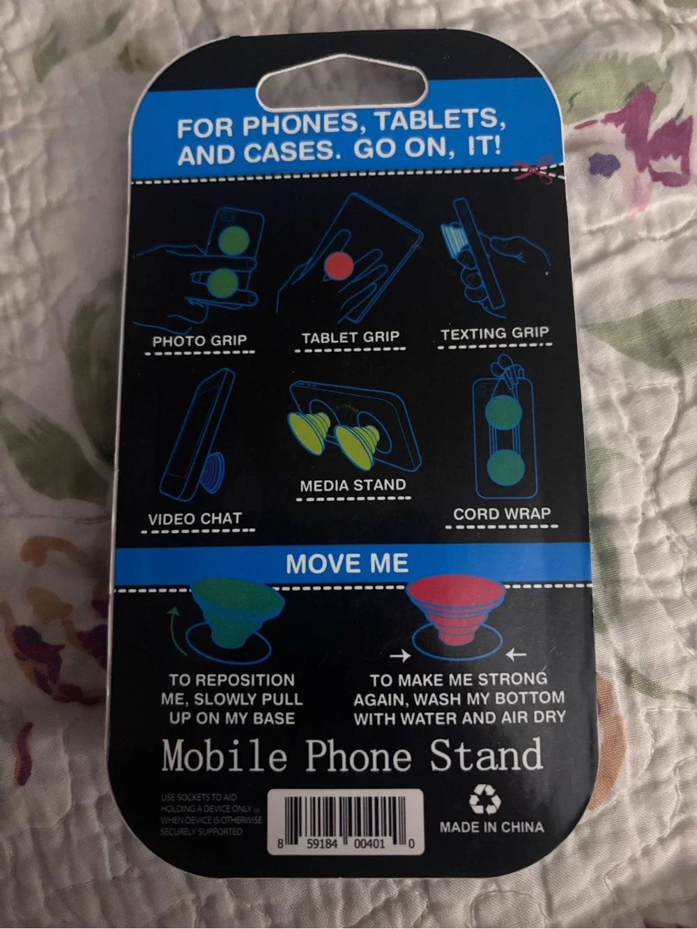 Unopened Soccer Ball Pop Socket - Black & White